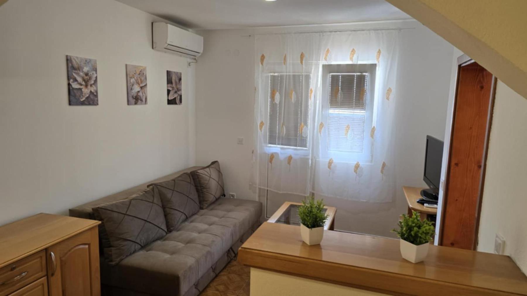 Vito Apartments 수토모레 외부 사진