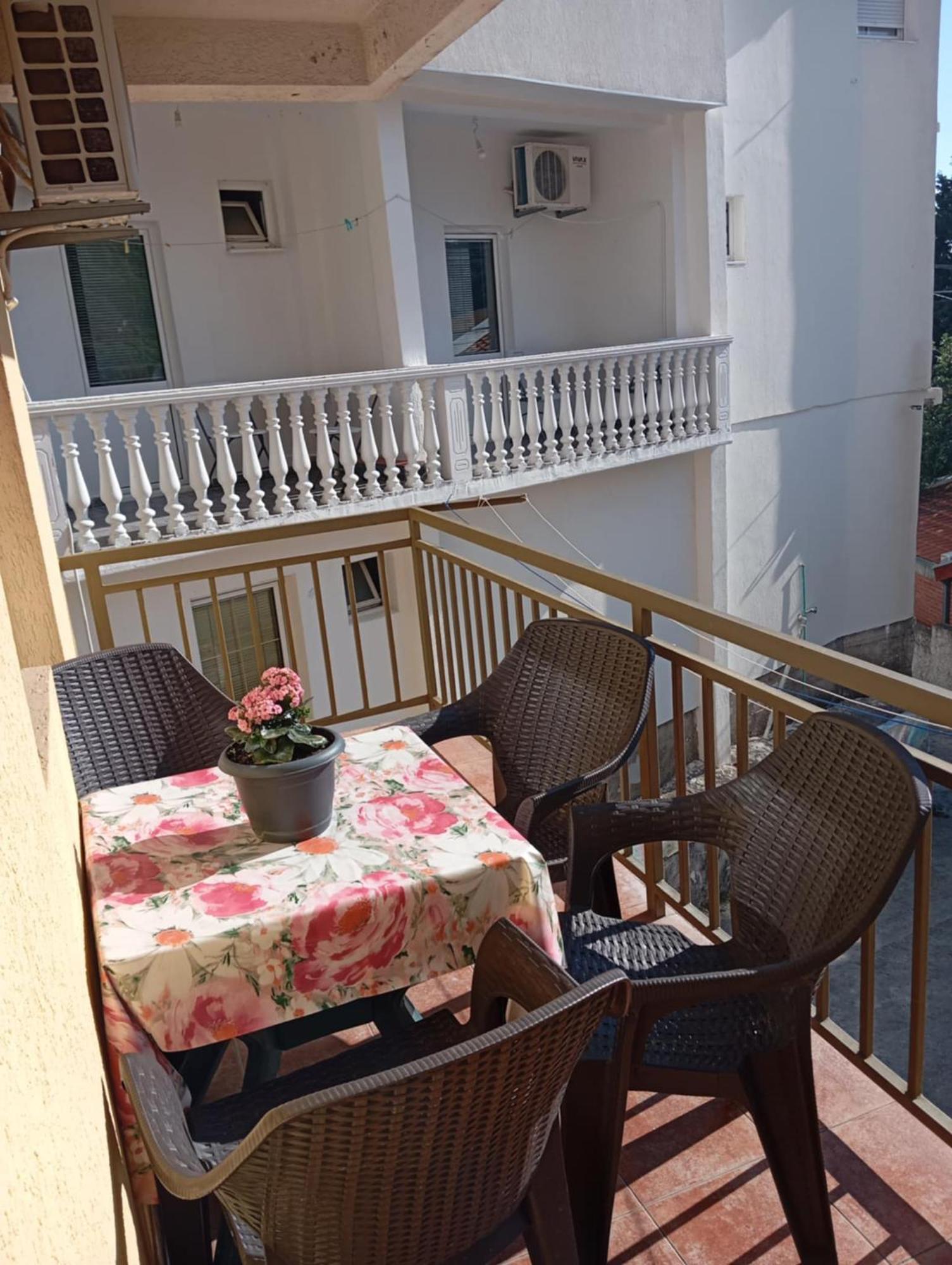 Vito Apartments 수토모레 외부 사진